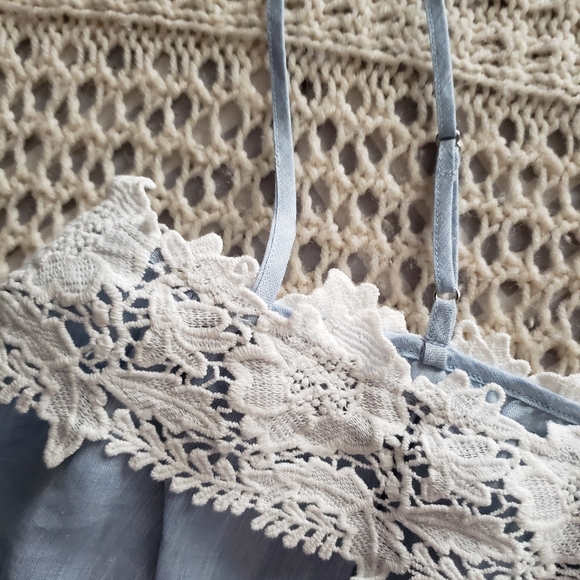 NWT💞BLANK NYC LACE & LINEN CROP TOP💞 - Picture 2 of 7